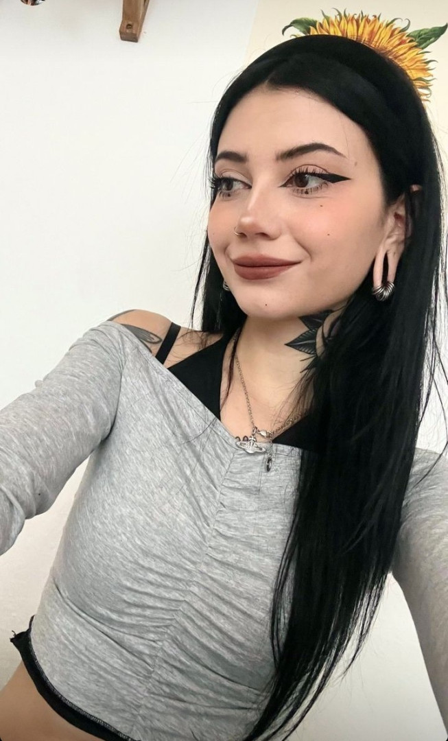 j (11).jpg