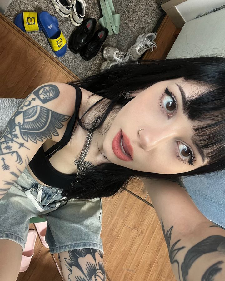 j (28).jpg