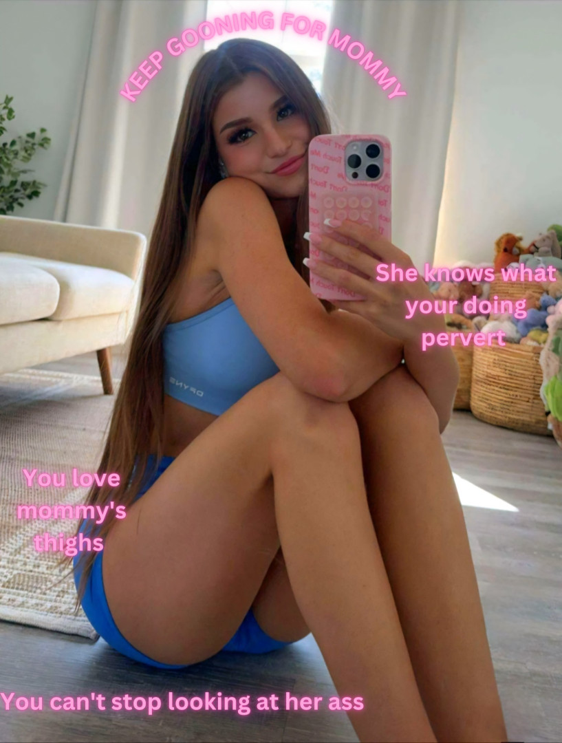 GakgGMFWgAAHIJ-.jpg_large.jpg