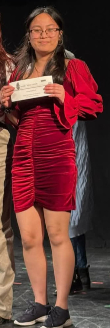 7668898.jpg