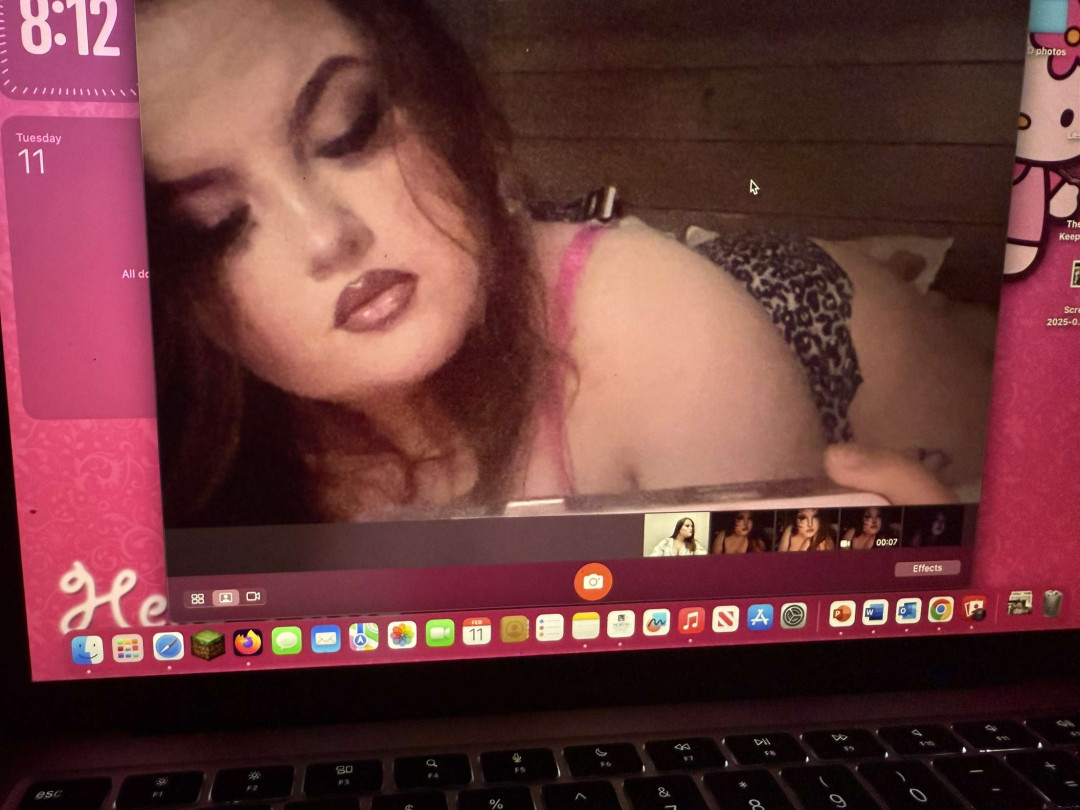 Snapchat-1511175870.jpg